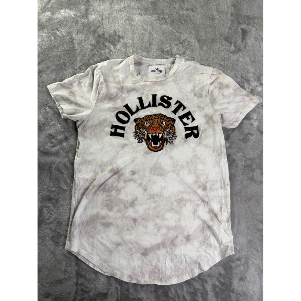 Hollister T-Shirt Mens L Gray Crew Neck Short Sleeve Embroidered Curved Hem